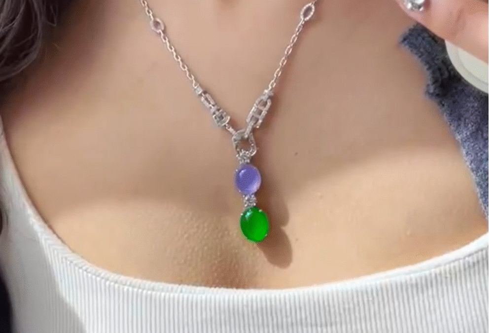 Jadeite Jade in UAE: Discover Luxury, Healing & Style with Hermit Jade