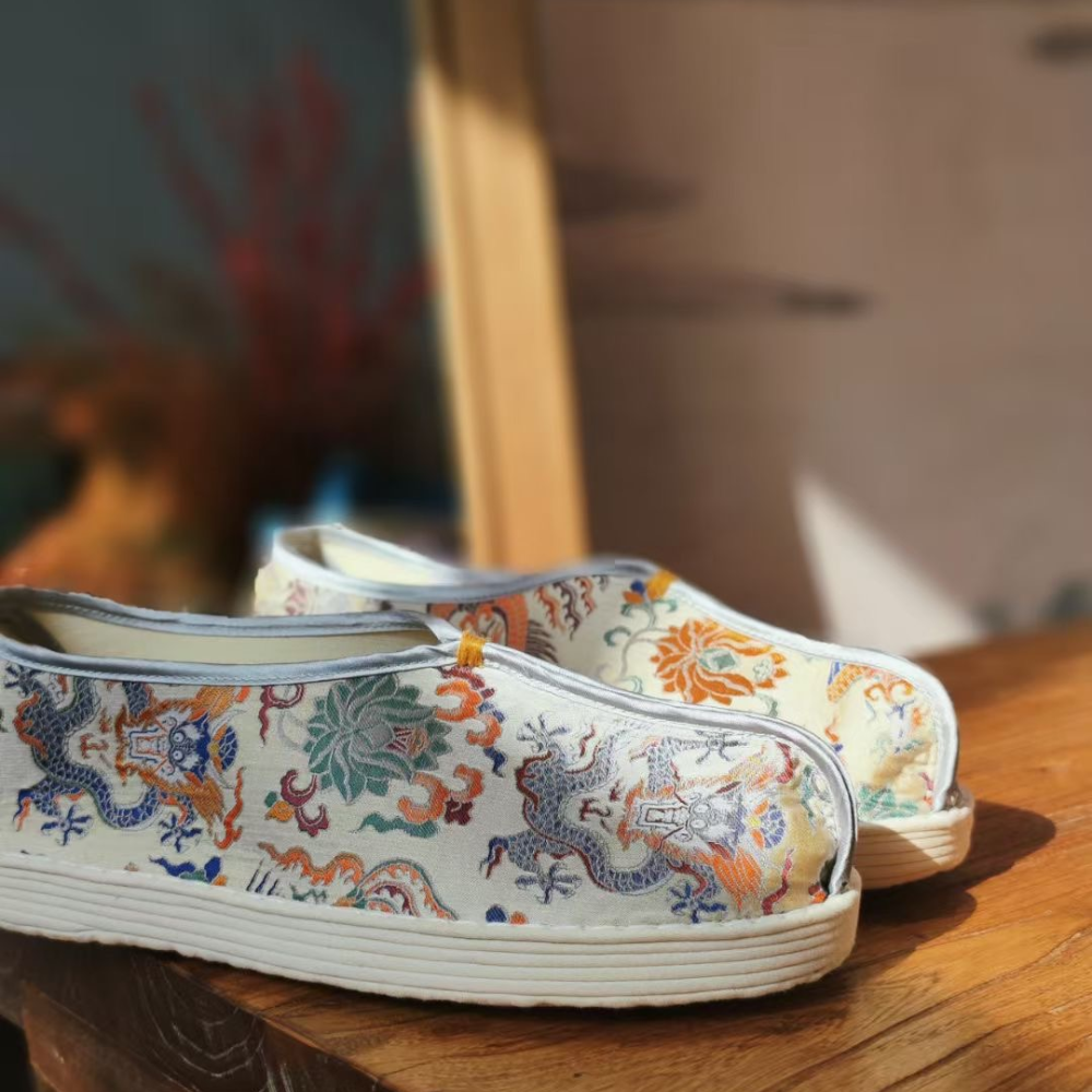 “Elysian Walkers” Thousand-Layer Sole Silk Shoes - Image 12