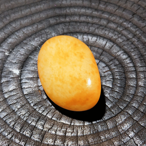 Top Collectible Lonely Stone with Golden Skin – 12.7g