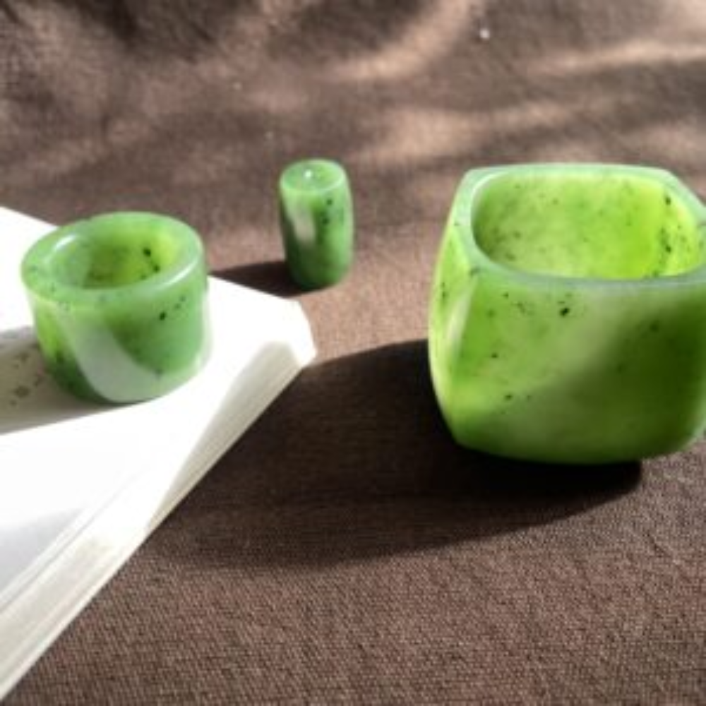 Green Nephrite Master Cup Set - Image 2