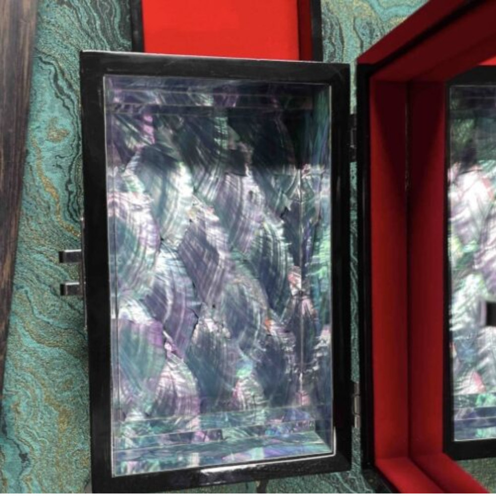 Handcrafted Shell Inlay Lacquer Jewelry Box - Image 5