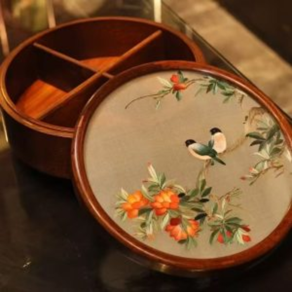 Silk Embroidered Round Huali Wood Box - Image 16