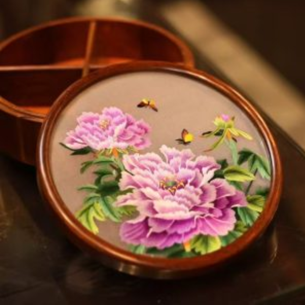 Silk Embroidered Round Huali Wood Box - Image 3