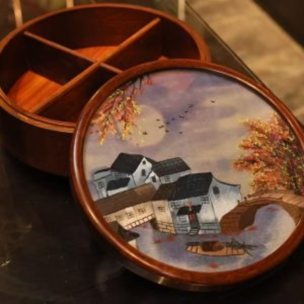Silk Embroidered Round Huali Wood Box - Image 6