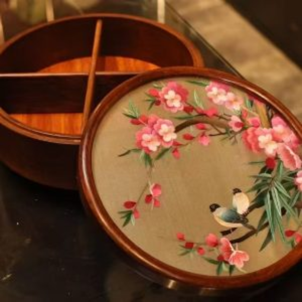 Silk Embroidered Round Huali Wood Box - Image 7